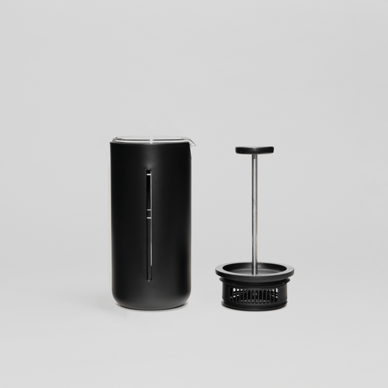 A sleek, stylish cafetiere from Timemore in black, with a unique look. Can be used to brew either tea or coffee.